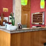 Hhb Confort Hotel