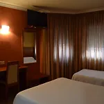 Hhb Confort Hotel